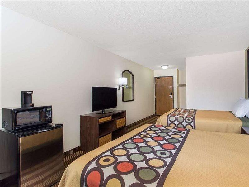 Motel Super 8 By Wyndham Eau Claire I-94 Zewnętrze zdjęcie