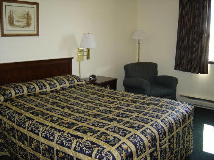Motel Super 8 By Wyndham Eau Claire I-94 Zewnętrze zdjęcie