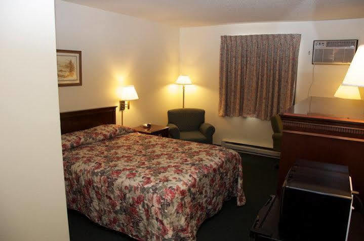 Motel Super 8 By Wyndham Eau Claire I-94 Zewnętrze zdjęcie